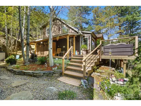 427 Waltonia Rd, Drake, CO 80515