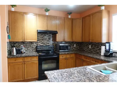 19667 E Vassar Dr, Aurora, CO 80013 photo 32