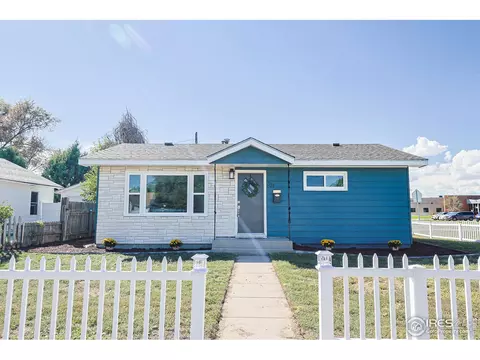 331 N 8th Ave, Sterling, CO 80751