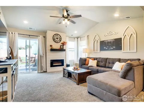 3805 Dove Ln, Evans, CO 80620 photo 10