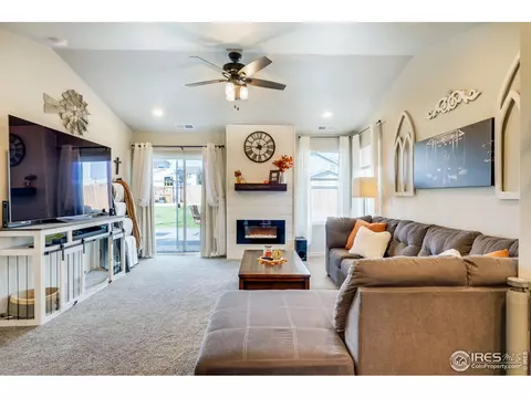 3805 Dove Ln, Evans, CO 80620 photo 9