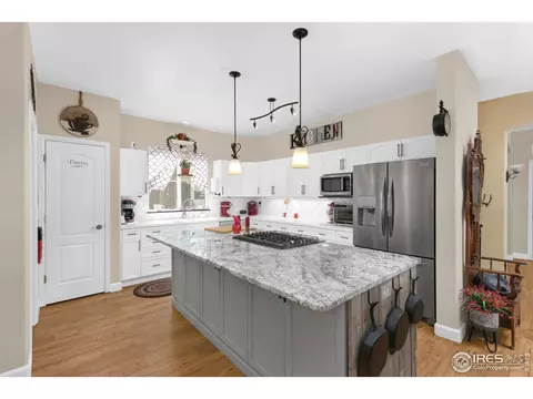 5115 Mt St Vrain Ave, Frederick, CO 80504 photo 10