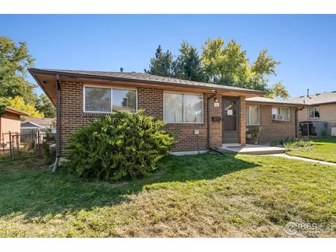 33 Denver Way, Longmont, CO 80503