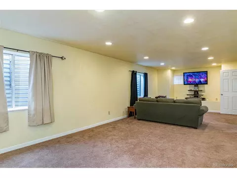 18121 E Caley Cir, Aurora, CO 80016 photo 27