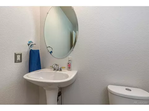 18121 E Caley Cir, Aurora, CO 80016 photo 14