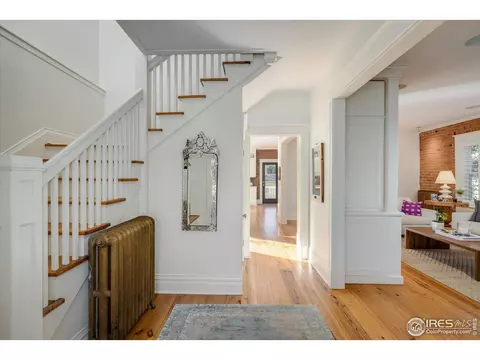 1844 Pine St, Boulder, CO 80302 photo 2
