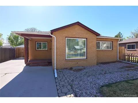 5185 Beach Ct, Denver, CO 80221