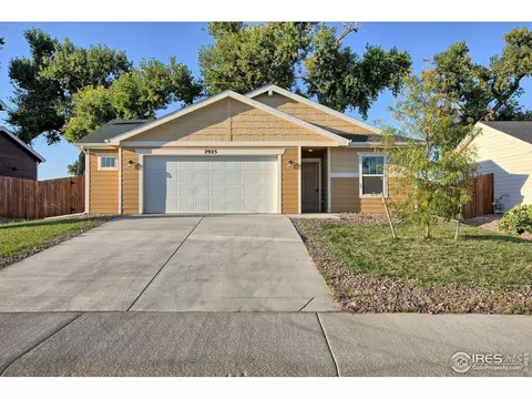 2925 Shady Oaks Dr, Evans, CO 80620