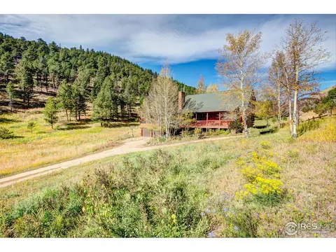 1557 Dunraven Glade Rd, Glen Haven, CO 80532