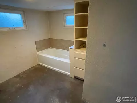 929 36th St, Evans, CO 80620 photo 9