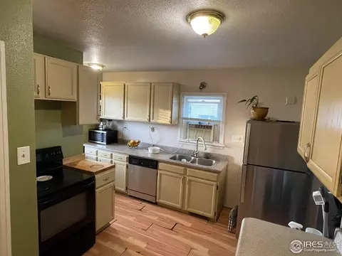 929 36th St, Evans, CO 80620 photo 4