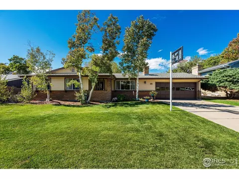 15 Baylor Dr, Longmont, CO 80503