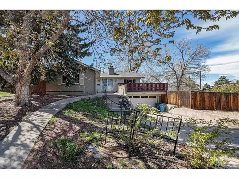 13325 W Center Dr, Lakewood, CO 80228