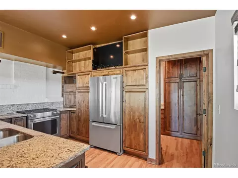Kitchen - 4805 W 11th Ave, Denver, CO 80204 photo 9 of 9