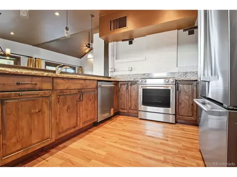 Kitchen - 4805 W 11th Ave, Denver, CO 80204 photo 5 of 9