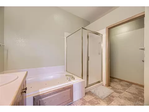 9742 E Hawaii Pl, Denver, CO 80247 photo 13