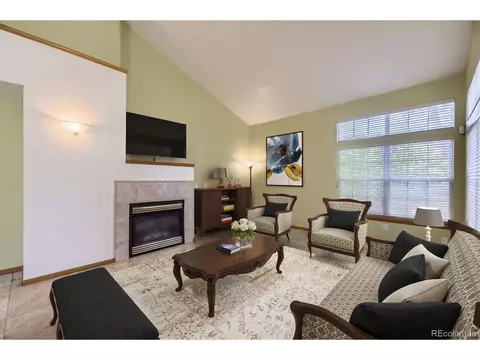 9742 E Hawaii Pl, Denver, CO 80247 photo 3