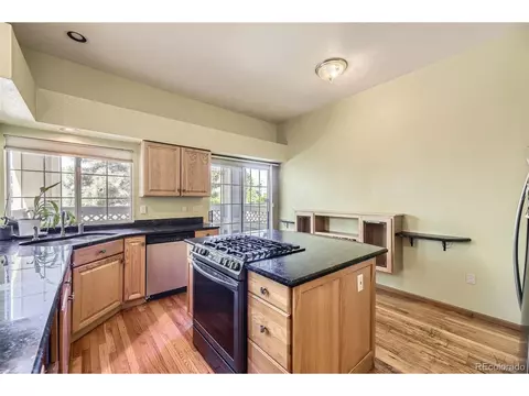 9742 E Hawaii Pl, Denver, CO 80247 photo 10