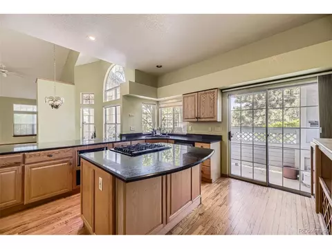 9742 E Hawaii Pl, Denver, CO 80247 photo 8