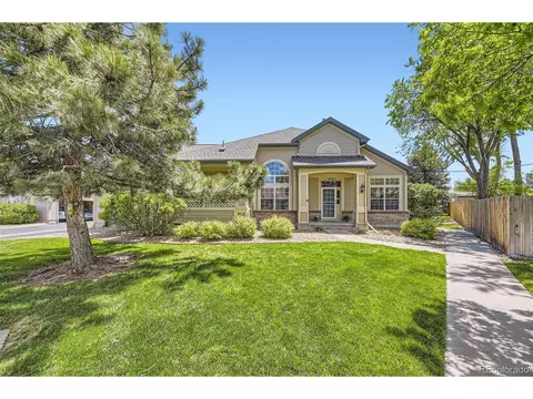 9742 E Hawaii Pl, Denver, CO 80247 photo 2
