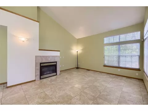 9742 E Hawaii Pl, Denver, CO 80247 photo 4