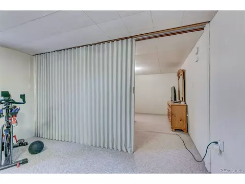Undisclosed, Arvada, CO 80004 photo 28
