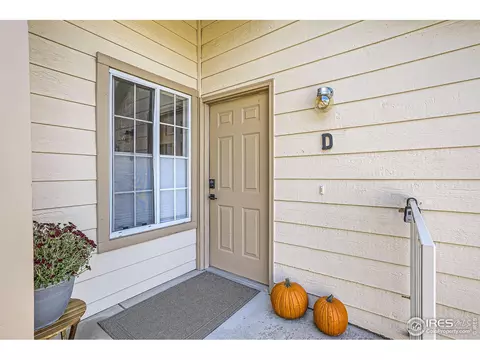 4875 White Rock Cir #D, Boulder, CO 80301 photo 2