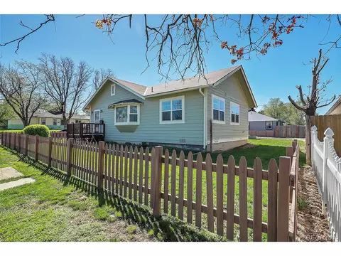 1297 Dallas St, Aurora, CO 80010