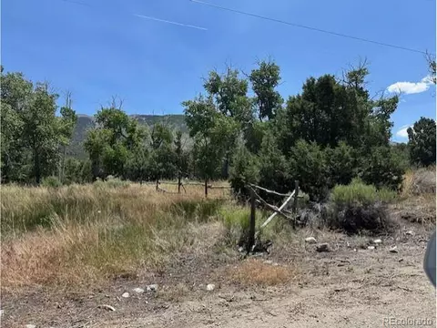 231 Mill Run Rd, Mosca, CO 81146 photo 2
