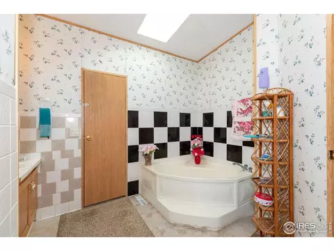 260 E 1st St, Ault, CO 80610 photo 23