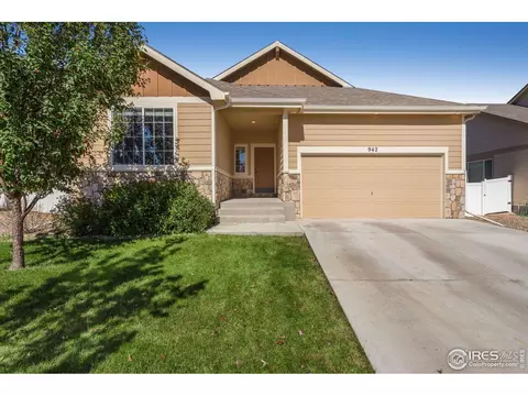 942 Mt Andrew Dr, Windsor, CO 80550