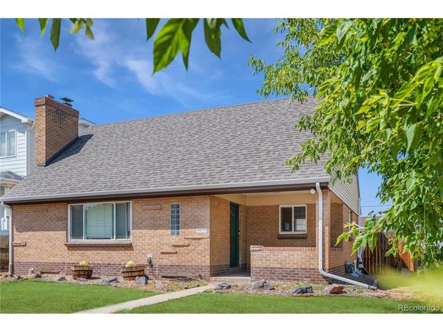 2151 W Adriatic Pl, Englewood, CO 80110