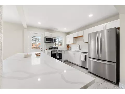 1216 Ursula St, Aurora, CO 80011