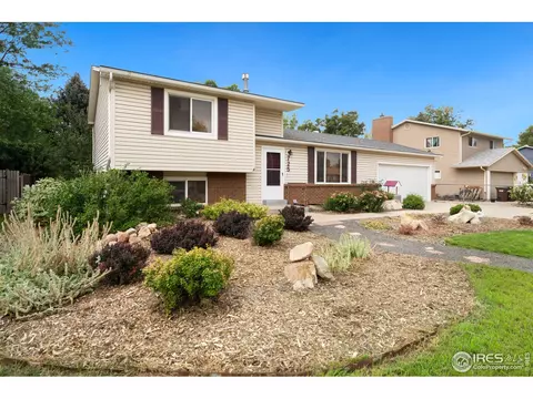 725 Wagonwheel Dr, Fort Collins, CO 80526