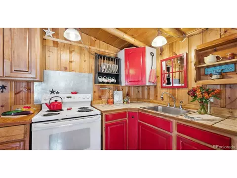 Kitchen - 33885 La Plata Ln, Pine, CO 80470 photo 3 of 4