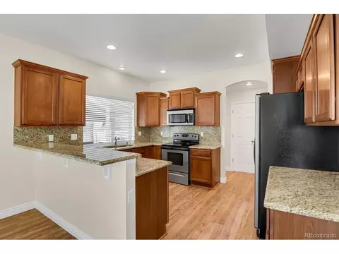 5565 Killarney Ct, Denver, CO 80249 photo 7