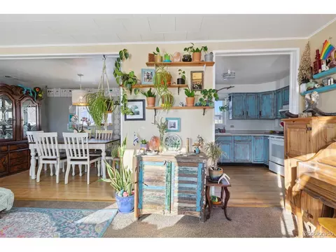 445 4th St, Bennett, CO 80102 photo 8