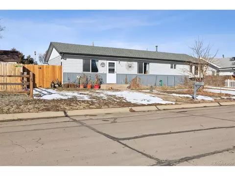 445 4th St, Bennett, CO 80102 photo 3