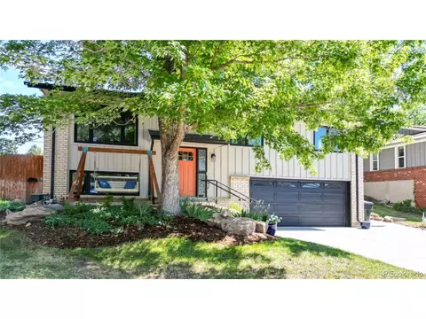 2744 S Reading Ct, Denver, CO 80231