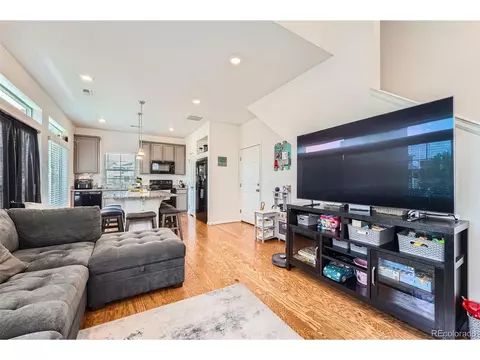 26258 E Maple Dr, Aurora, CO 80018 photo 6
