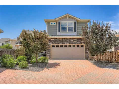 26258 E Maple Dr, Aurora, CO 80018