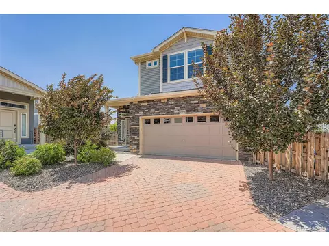 26258 E Maple Dr, Aurora, CO 80018 photo 2