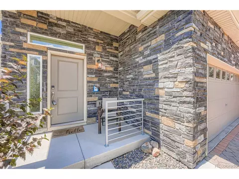 26258 E Maple Dr, Aurora, CO 80018 photo 3
