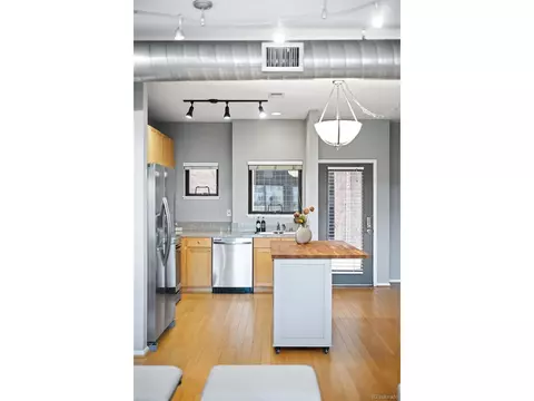 3187 Blake St #2, Denver, CO 80205 photo 7