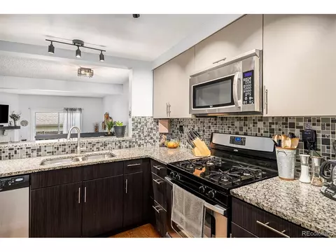 4249 S Mobile Cir #E, Aurora, CO 80013 photo 6