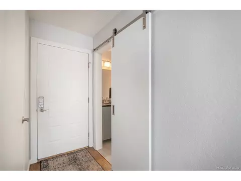 4249 S Mobile Cir #E, Aurora, CO 80013 photo 2