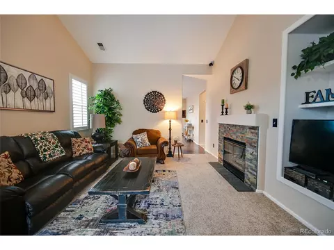 20158 E Prentice Pl, Centennial, CO 80015 photo 4