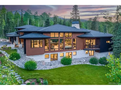 585 Two Cabins Dr, Silverthorne, CO 80498