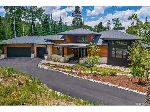 585 Two Cabins Dr, Silverthorne, CO 80498 photo 2