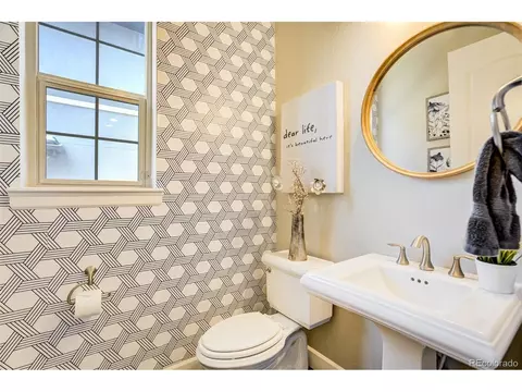 Bath - 6971 E Orchard Pl, Centennial, CO 80111 photo 1 of 6